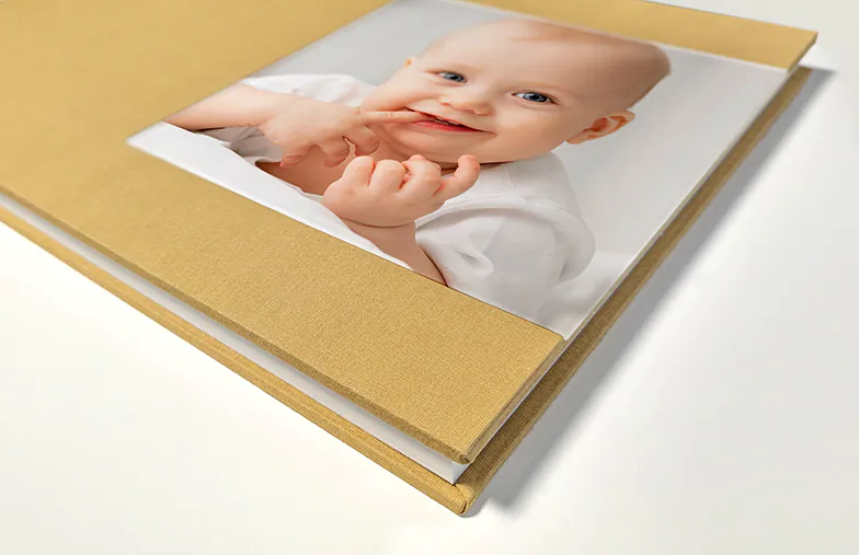 Luxury Layflat Photo Book – Square Acrylic Cover